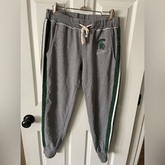 Michigan State Spartans women's joggers. - Picture 1 of 4